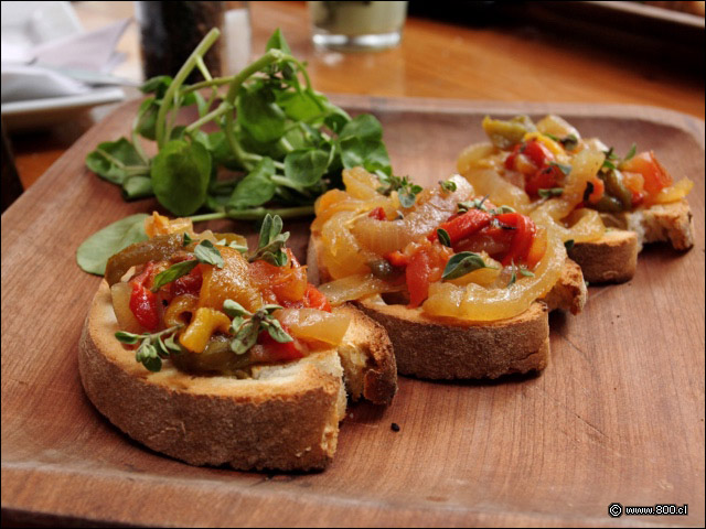 Brusqueta de verduras asadas  - Signore Pizza